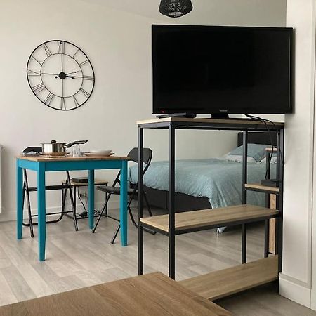 Grand Studio Confort Évreux Екстериор снимка