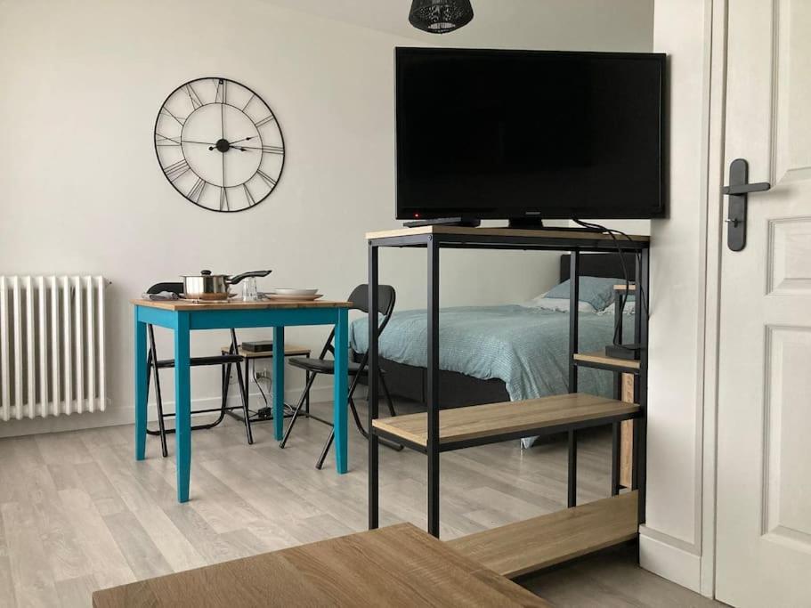 Grand Studio Confort Évreux Екстериор снимка