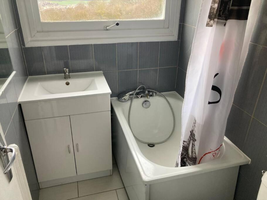 Grand Studio Confort Évreux Екстериор снимка