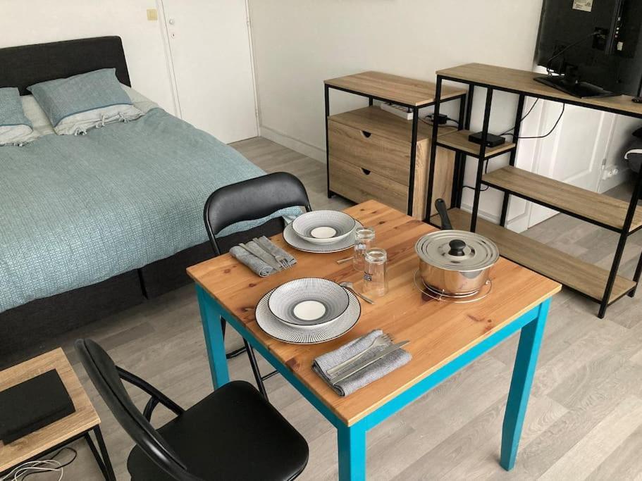 Grand Studio Confort Évreux Екстериор снимка